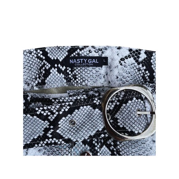 Nasty‎ Gal Let Me Snake You Out Faux Leather Skirt, size Large - Picture 6 of 7